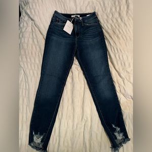 KanCan skinny jeans - New with tags